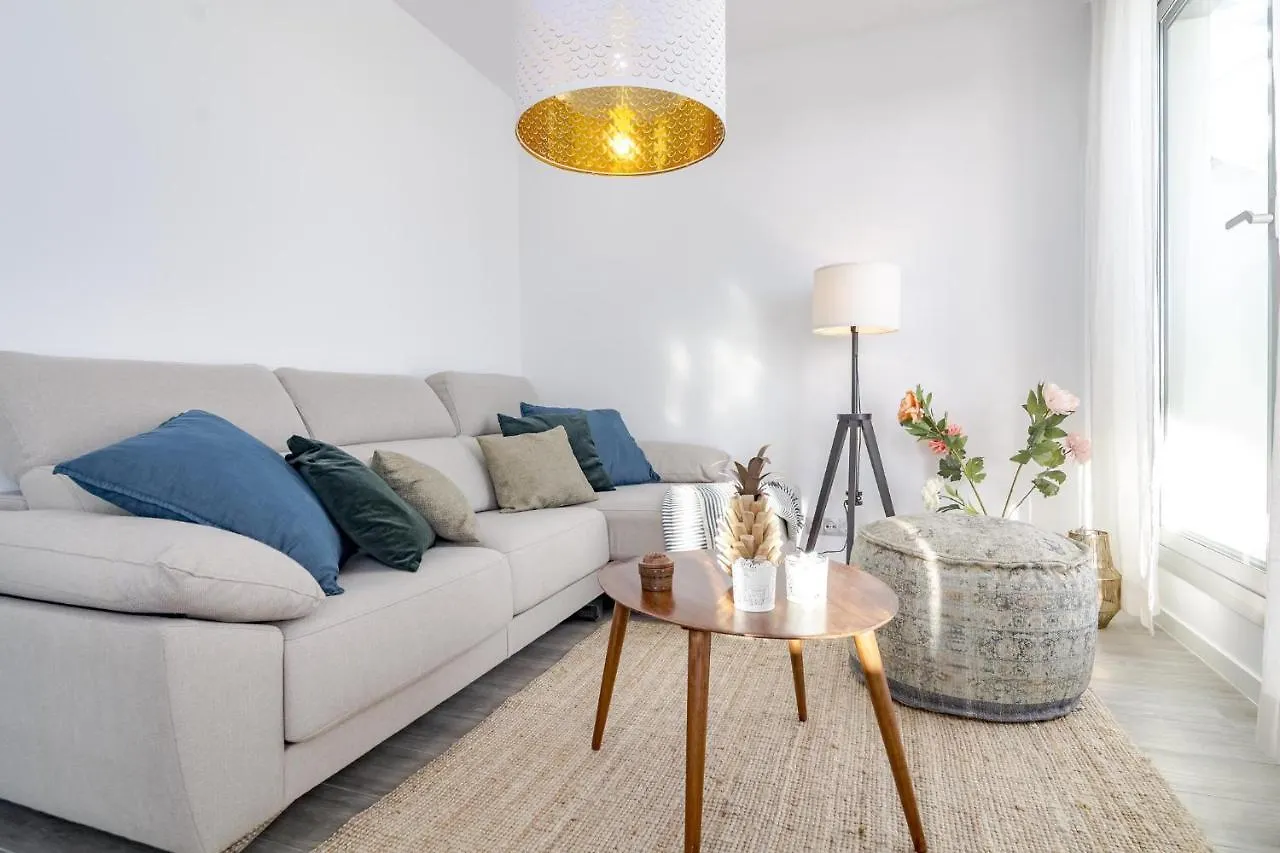Lm12B- Exclusive 2 Bedroom Apartment In Le Mirage Estepona